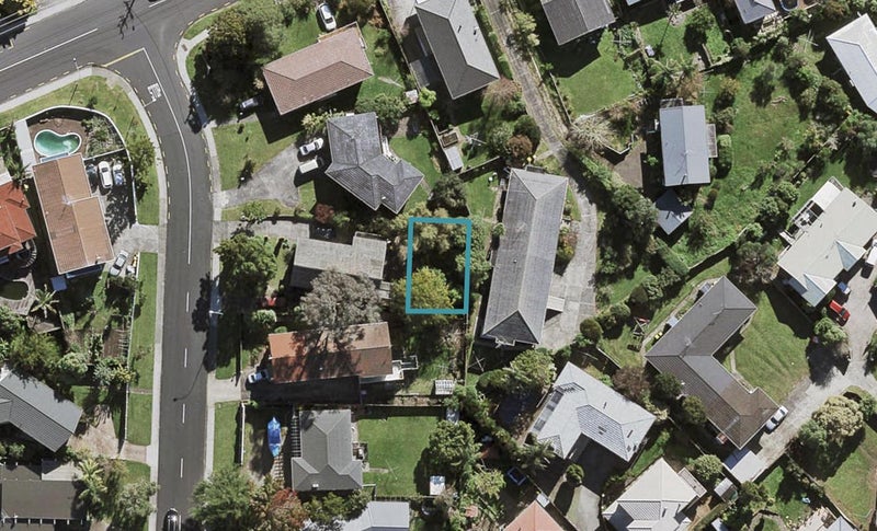 99D Hillcrest Avenue, Hillcrest, Auckland - Carousel 1