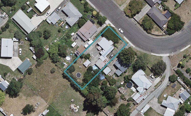 12 Buckingham Street, Whakatu, Hastings - Carousel 1