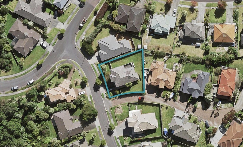 4 Canary Place, Unsworth Heights, Auckland - Carousel 1