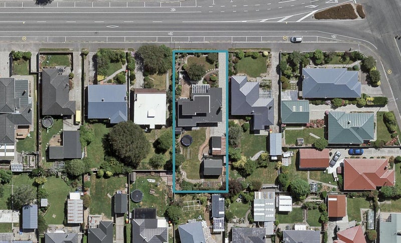 323 Layard Street, Waverley, Invercargill - Carousel 1