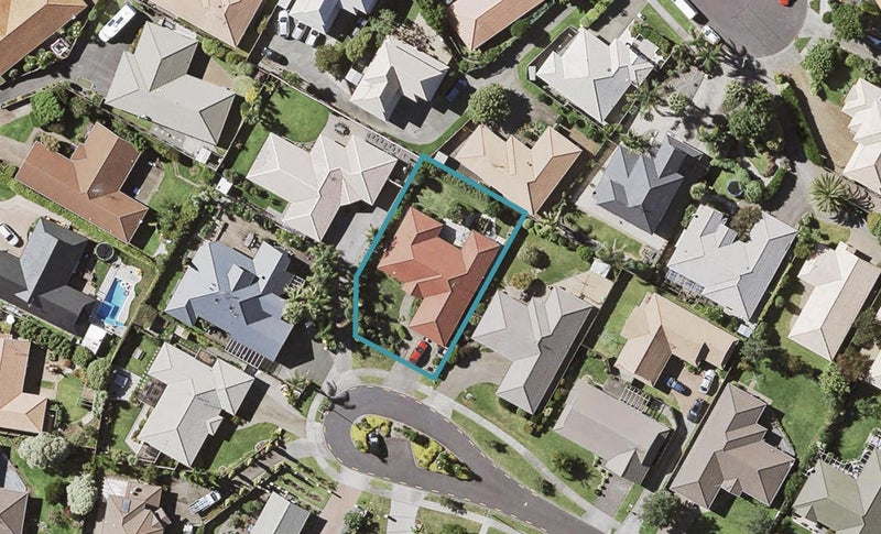 11 Amadeus Place, Northpark, Auckland - Carousel 1