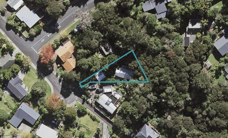 14A Berne Place, Birkenhead, Auckland - Carousel 1