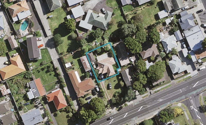 36 Alfriston Road, Manurewa East, Auckland - Carousel 1