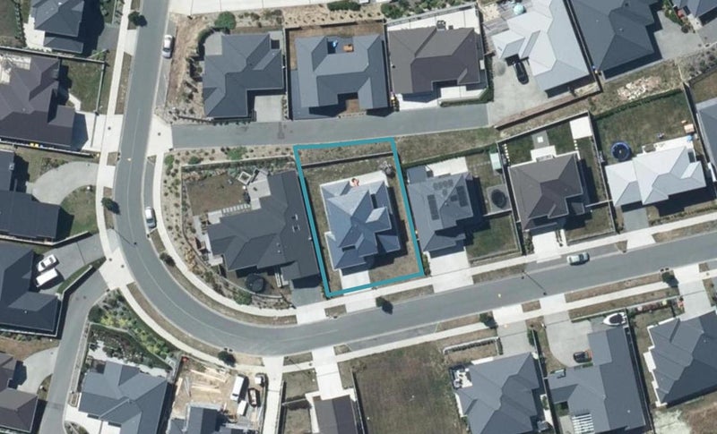 25 Margaret Shields Avenue, Aotea, Porirua - Carousel 1