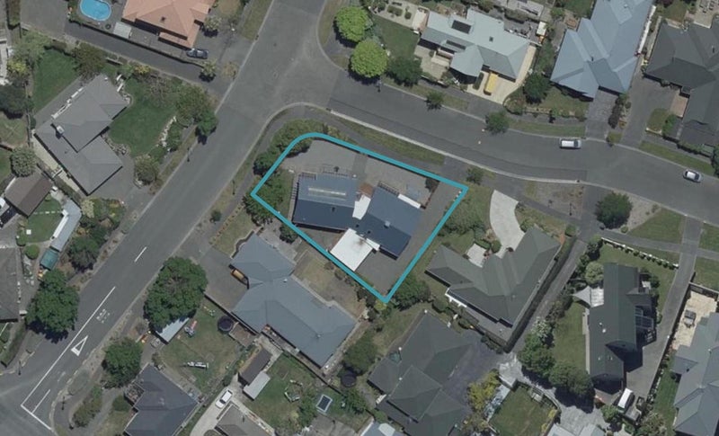 2 Pepperwood Place, Shirley, Christchurch - Carousel 1