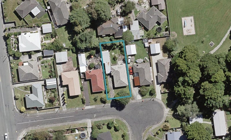 5 Rosina Street, Clouston Park, Upper Hutt - Carousel 1
