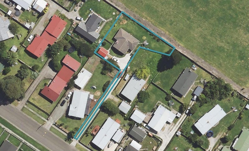 8 Ida Road, Outer Kaiti, Gisborne - Carousel 1