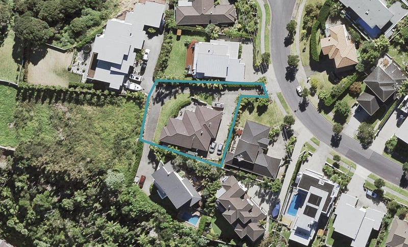 100 Kittiwake Drive, Schnapper Rock, Auckland - Carousel 1