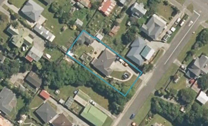 93 Hoffman Street, Hokitika - Carousel 1