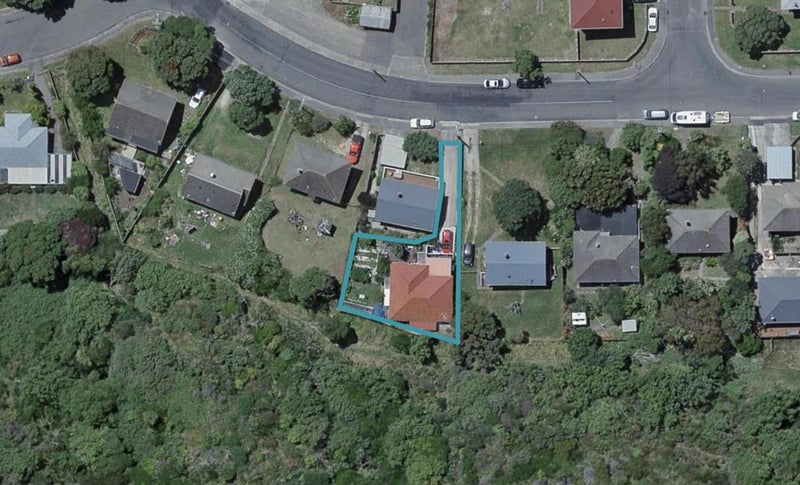49A Tukanae Street, Strathmore Park, Wellington - Carousel 1