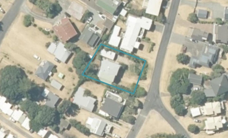 115 Ranfurly Road, Whangamatā - Carousel 1