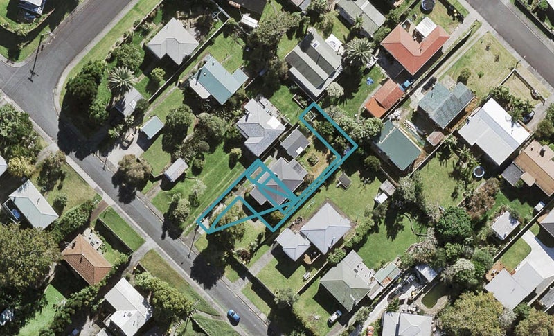 7/135 Lancaster Road, Beach Haven, Auckland - Carousel 1