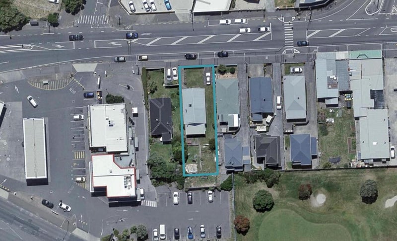 374 Broadway, Miramar, Wellington - Carousel 1