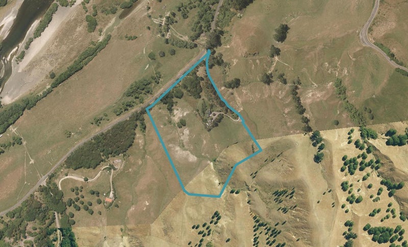 119 Kahuranaki Road, Kahuranaki, Havelock North - Carousel 1