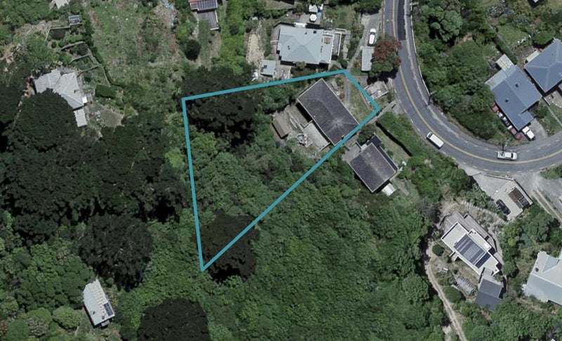 45 Hungerford Road, Lyall Bay, Wellington - Carousel 1