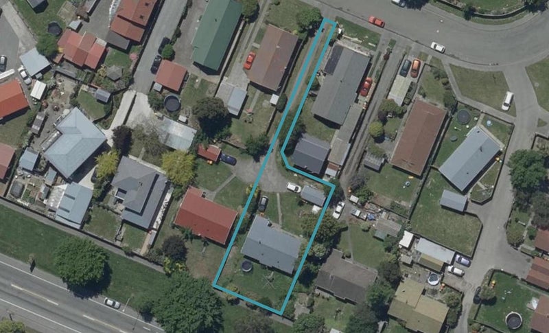 51 Pensacola Crescent, Broomfield, Christchurch - Carousel 1