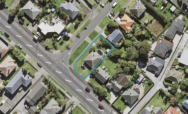 290 Mount Albert Road, Sandringham, Auckland - Carousel 1