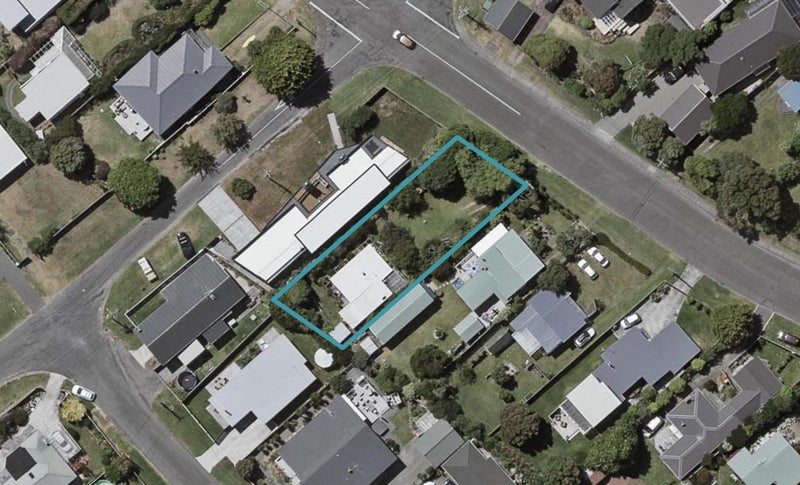 20 Te Moana Road, Waikanae Beach, Waikanae - Carousel 1