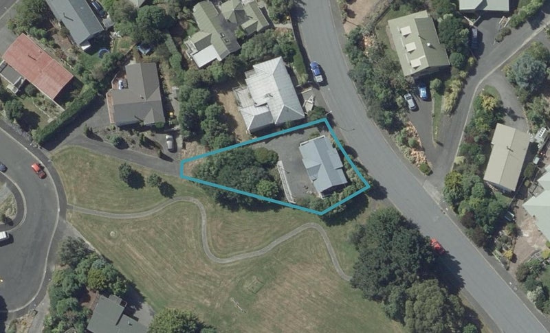 57 Aytoun Street, Waverley, Dunedin - Carousel 1