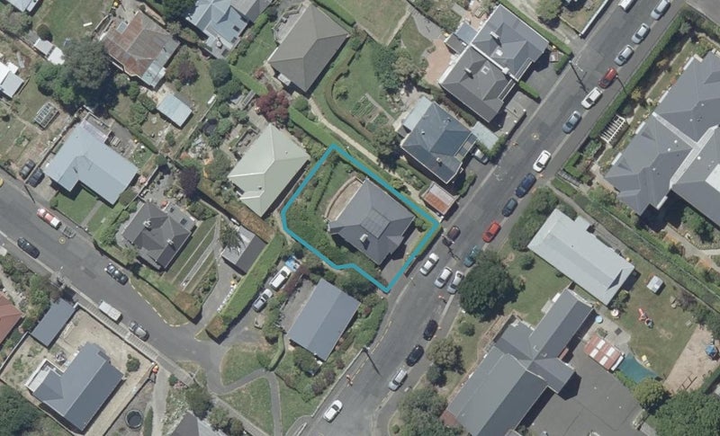 39 Tyne Street, Roslyn, Dunedin - Carousel 1