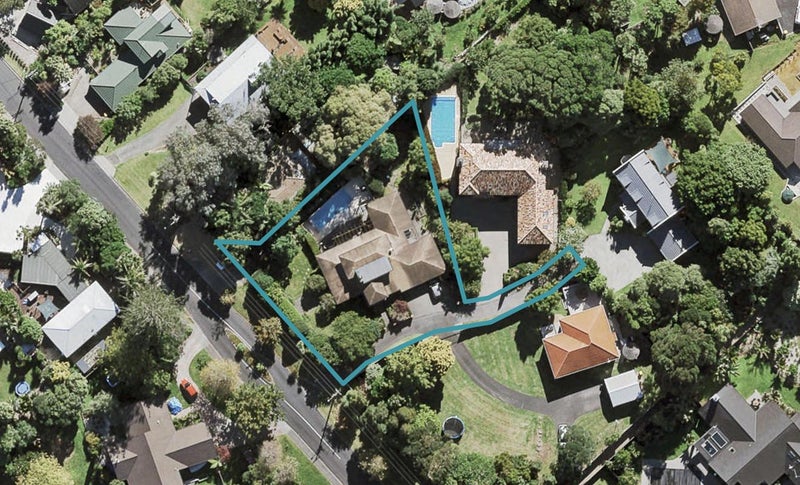 32A Isobel Road, Greenhithe, Auckland - Carousel 1