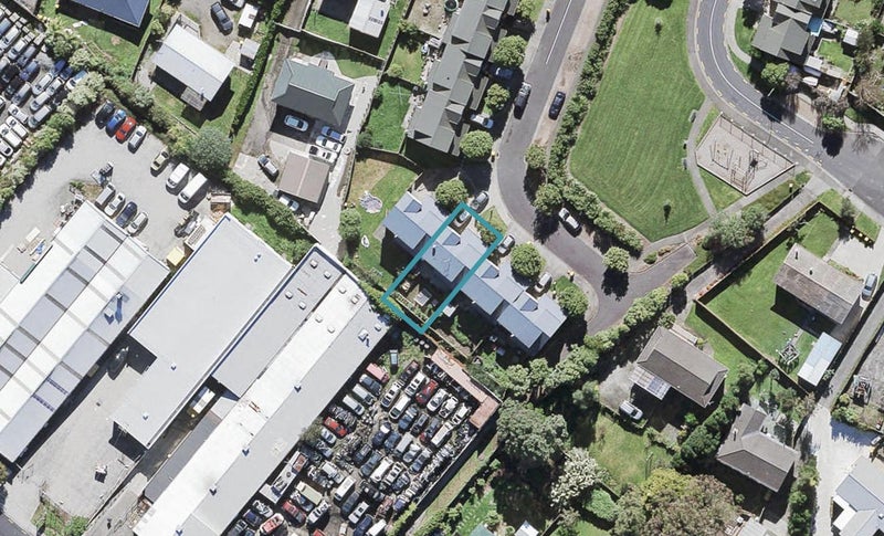 13 Standage Lane, Kelston, Auckland - Carousel 1