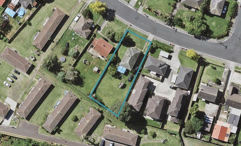 8 Matapan Road, Panmure, Auckland - Carousel 1