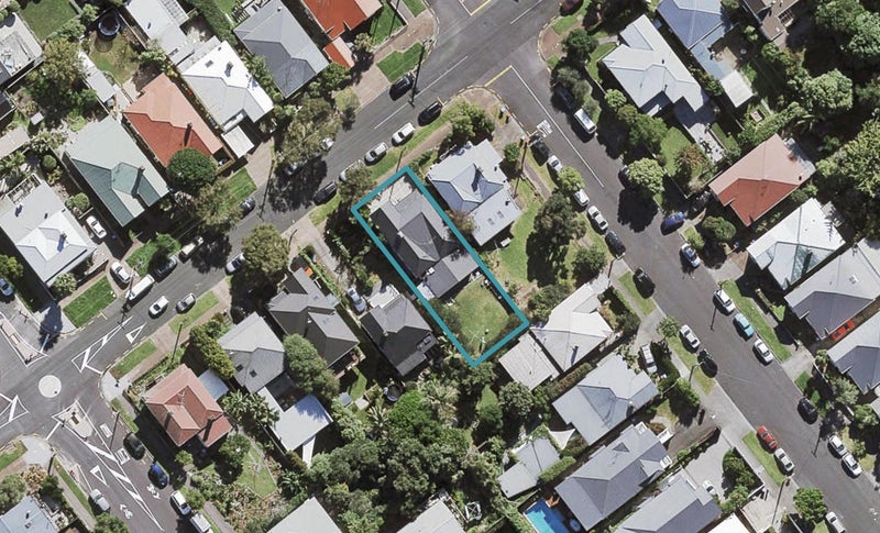 80 Crummer Road, Grey Lynn, Auckland - Carousel 1
