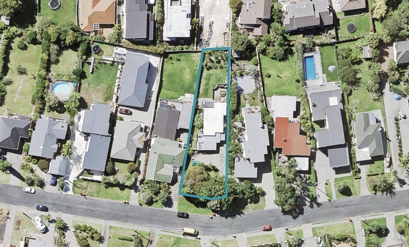36 Braemar Road, Rothesay Bay, Auckland - Carousel 1