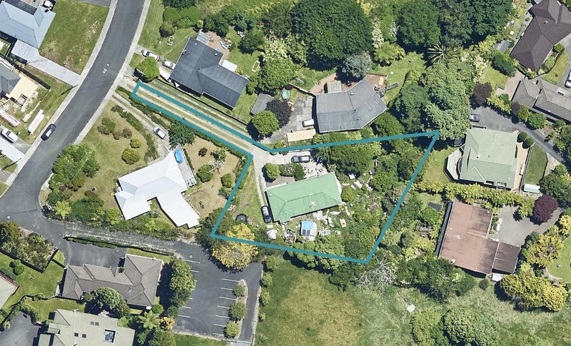 10 Kotuku Street, Springfield, Rotorua - Carousel 1