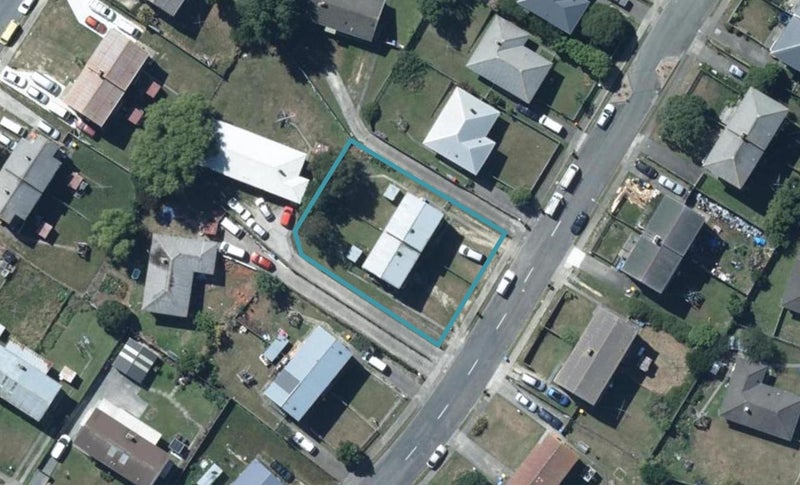 13 Westmeath Street, Waitangirua, Porirua - Carousel 1
