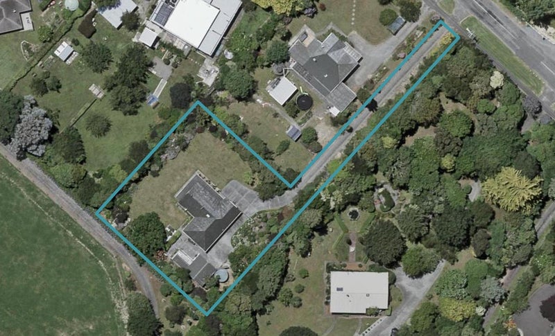 82 School Road, Te Horo - Carousel 1
