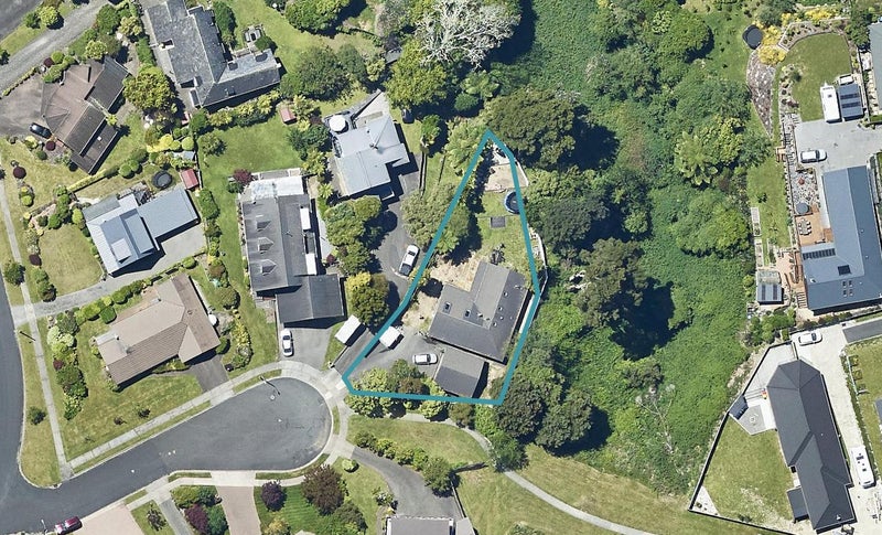 8 Brundon Place, Lynmore, Rotorua - Carousel 1