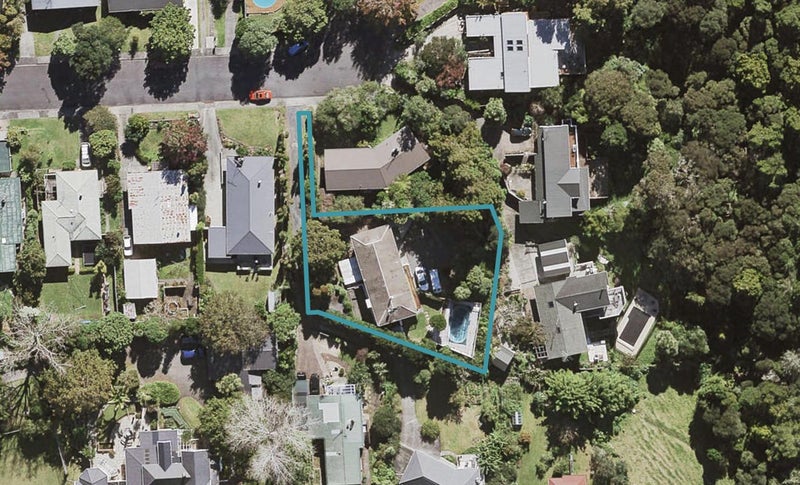 11 Vienna Place, Birkenhead, Auckland - Carousel 1