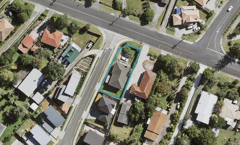 67 Sunshine Boulevard, Sunnyvale, Auckland - Carousel 1
