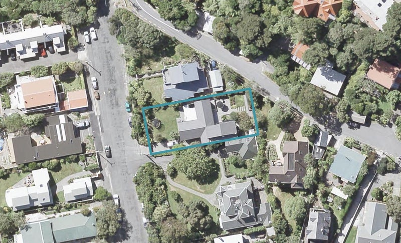 3 Pitoitoi Road, Days Bay, Lower Hutt - Carousel 1