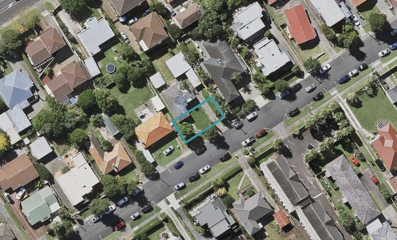 15A Lomond Street, Takapuna, Auckland - Carousel 1