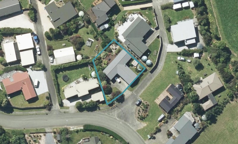 23 Nyhane Drive, Takaka - Carousel 1