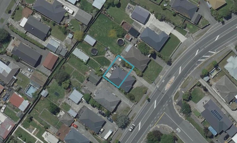 2/151 Wainoni Road, Avondale, Christchurch - Carousel 1