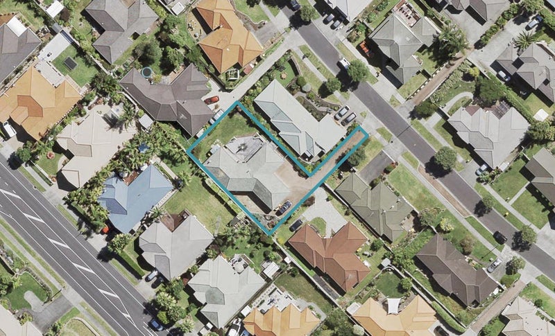 20 Basra Drive, Henderson, Auckland - Carousel 1
