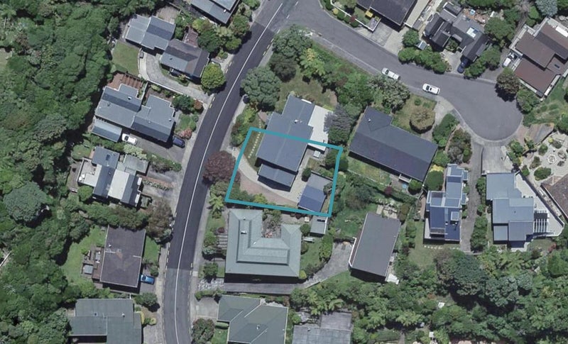 38 Amapur Drive, Khandallah, Wellington - Carousel 1