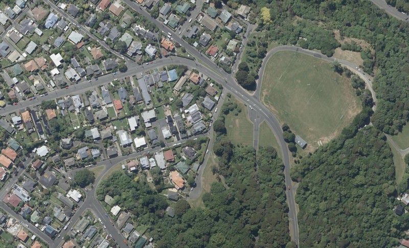 17 Stonelaw Terrace, Maori Hill, Dunedin - Carousel 1