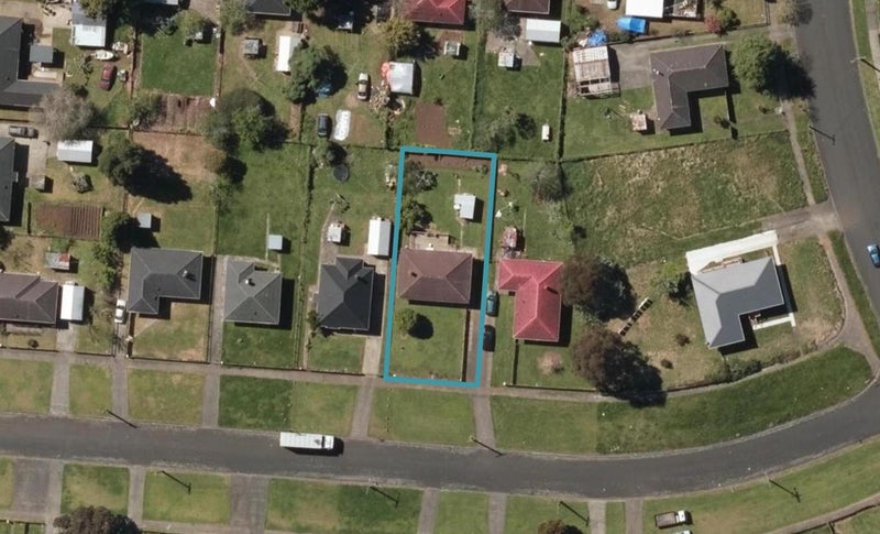4 Mckinnon Crescent, Otangarei, Whangarei - Carousel 1