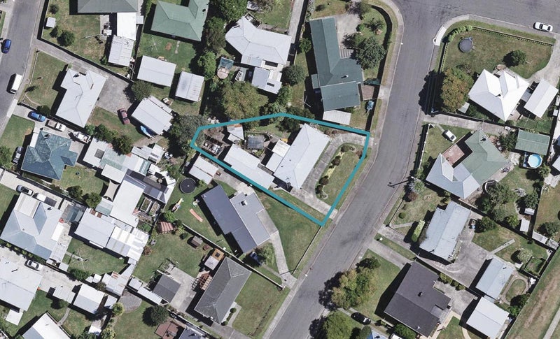 3 Rata Street, Taradale, Napier - Carousel 1