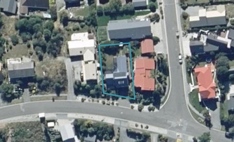 55 Cedar Drive, Kelvin Heights, Queenstown - Carousel 1