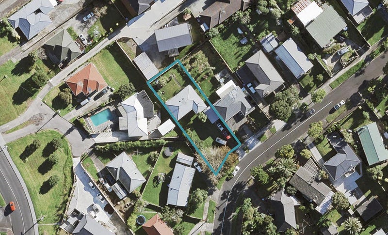 75 Rosamund Avenue, New Windsor, Auckland - Carousel 1