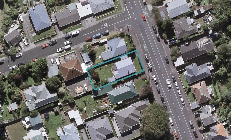206 Carrington Street, Vogeltown, New Plymouth - Carousel 1