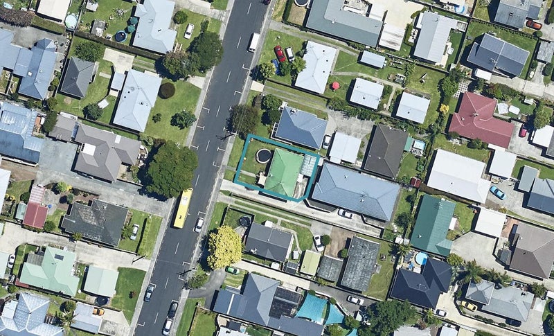 47 Queen Road, Bellevue, Tauranga - Carousel 1