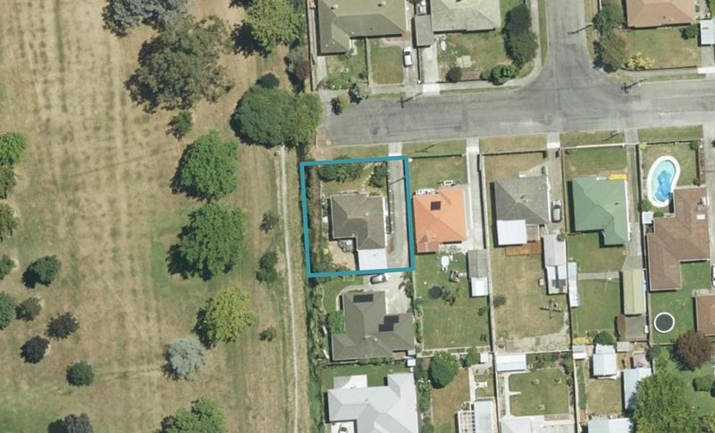 45 Pitchill Street, Mayfield, Blenheim - Carousel 1