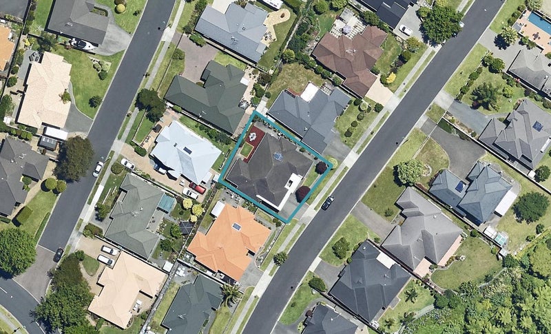 7 Bodiam Place, Bethlehem, Tauranga - Carousel 1